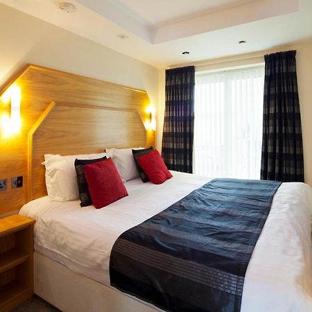Queens Mansions: Empress Suite Blackpool Exterior photo
